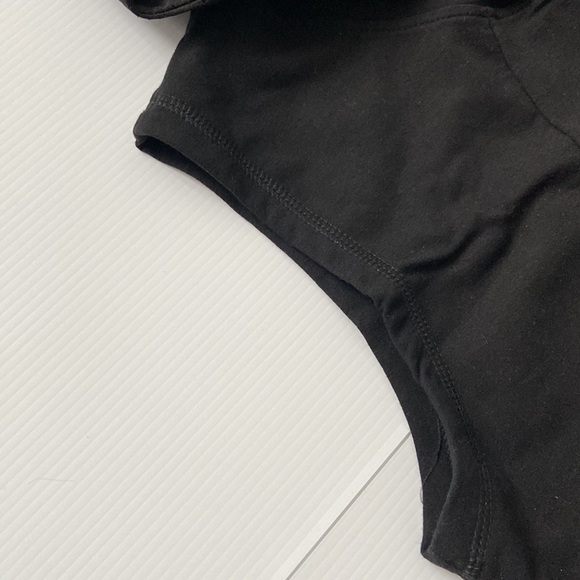 Sleeveless sweater - Picture 2 of 4